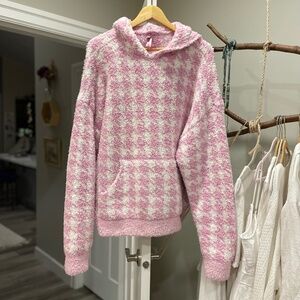 SKIMS Pink and White Houndstooth Sweater